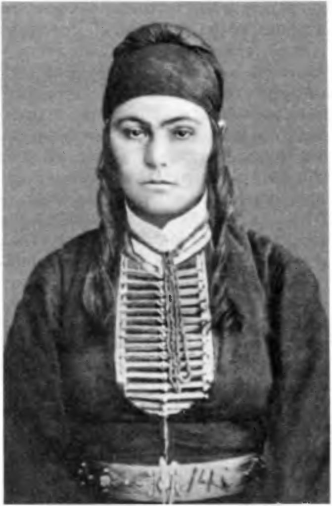 Осетинка в платке. Северная Осетия. Конец XIX в.